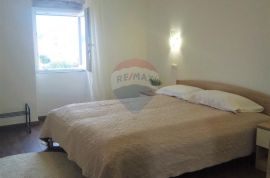 Istra, Rovinj, TOP pozicija, 95m2, Renoviran stan s pogledom na more, Rovinj, Wohnung