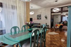 Opatija, Ičići, Stan od 130m2 s panoramskim pogledom na more, Opatija - Okolica, Appartement