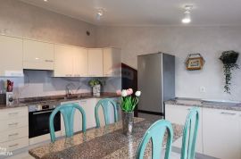 Opatija, Ičići, Stan od 130m2 s panoramskim pogledom na more, Opatija - Okolica, Apartamento