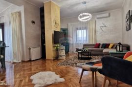 Opatija, Ičići, Stan od 130m2 s panoramskim pogledom na more, Opatija - Okolica, Kвартира