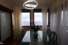 Opatija, Ičići, Stan od 130m2 s panoramskim pogledom na more, Opatija - Okolica, Kвартира