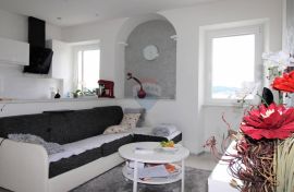 Istra, Rovinj, stan/poslovni prostor 55m2, prvi red do mora! Rijetkost na tržištu, Rovinj, Daire