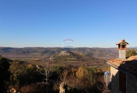 Motovun okolica, autohtona kuća s pogledom na Motovun, Motovun, Дом