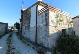 Motovun okolica, autohtona kuća s pogledom na Motovun, Motovun, بيت