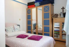 CRIKVENICA, Vila s bazenom, apartmanima i panoramskim pogledom na more, Crikvenica, Σπίτι