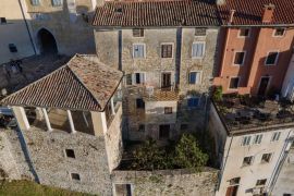 Motovun, kamena kuća s lijepim pogledom, Motovun, Maison