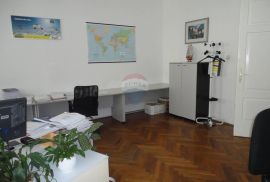 Rijeka-centar-najam stana/p.p., Rijeka, Appartement