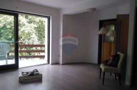 Opatija - Pobri - stan od 71 m2 s dvije garaže, Opatija - Okolica, Flat