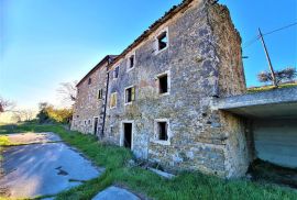 Istra,Momjan-Autohtona stancija na savršenoj lokaciji, Buje, Casa