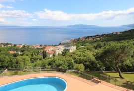 OPATIJA - POBRI - PREKRASNA VILA S BAZENOM I POGLEDOM, Opatija - Okolica, Σπίτι