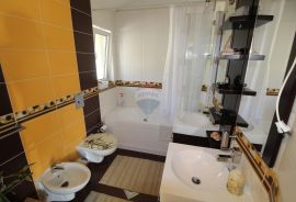 VOLOSKO - STAN U BLIZINI MORA S POGLEDOM, Opatija, Appartement