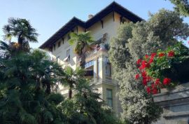 Opatija- stan 86 m2, 2. RED DO MORA, balkon, lođa i parkirno mjesto!!!, Opatija, شقة