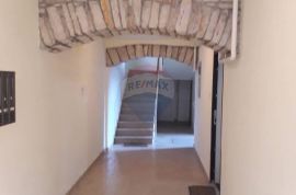 Istra,Pula,stan u blizini arene, Pula, Appartement