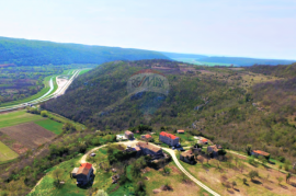 Istra,Grožnjan-Impozantno imanje za investiciju, Grožnjan, Terrain