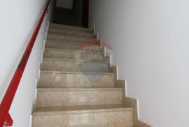 Rovinj,novorenovirani stan na top lokaciji u Careri,60m2,1.kat, Rovinj, Flat