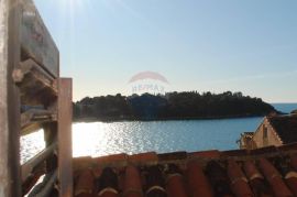 Rovinj,kuća sa pogledom na more,idealno za 3 apartmana, Rovinj, House