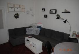 Rovinj,kuća sa pogledom na more,idealno za 3 apartmana, Rovinj, Famiglia