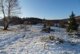 Velik i lijep teren-Stari Laz, Ravna Gora, Terreno