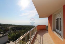 Brestovice-najam, 4S+DB, 115m2 sa predivnim pogledom, Kastav, Flat