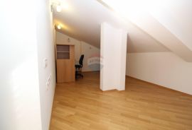 Brestovice-najam, 4S+DB, 115m2 sa predivnim pogledom, Kastav, Appartment