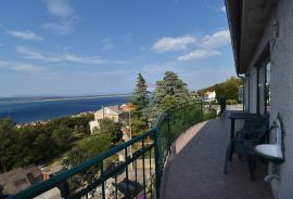 Crikvenica-Pansionska kuća 420 m2 s pogledom na more!, Crikvenica, Ev