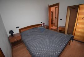 Crikvenica-Pansionska kuća 420 m2 s pogledom na more!, Crikvenica, Casa