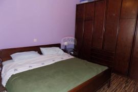 OPATIJA- moderan stan u renoviranoj vili, 100 m od mora, Opatija, Appartment