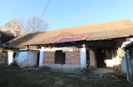 SAMOBOR, STARINA SA OKUĆNICOM 758 m2, Samobor, Casa