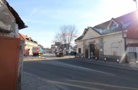 SAMOBOR, STARINA SA OKUĆNICOM 758 m2, Samobor, Maison