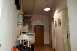 Stan Rijeka centar, 2S + DB 90m2, Rijeka, Wohnung