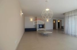 ISTRA,ROVINJ - PREDIVAN KOMFORAN PENTHOUSE S JOŠ LJEPŠIM POGLEDOM!, Rovinj, شقة