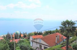 OPATIJA - VILA S OTVORENIM POGLEDOM NA CIJELI KVARNER!, Opatija, Дом