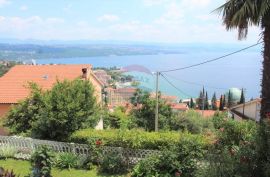 OPATIJA - VILA S OTVORENIM POGLEDOM NA CIJELI KVARNER!, Opatija, Дом