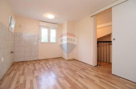 MATULJI -  Dvoetažni stan,3S+DB, Matulji, Appartment