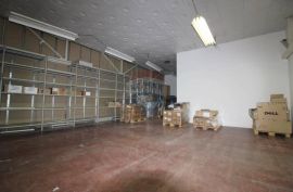 ŠKURINJE, Poslovno- skladišni prostor 2902 m2, Rijeka, Propiedad comercial