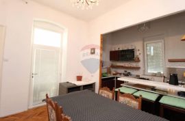 Centar - stan, Rijeka, Appartment