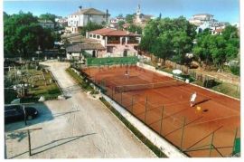 Autohtono seosko imanje sa tenis terenom, Tar-Vabriga, Коммерческая недвижимость