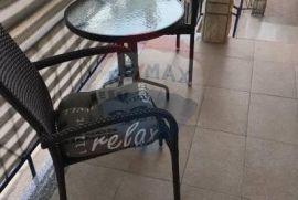 Istra, Umag, apartmanska kuća prvi red do mora, Umag, Famiglia