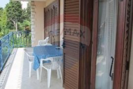 Istra, Umag, apartmanska kuća prvi red do mora, Umag, Casa