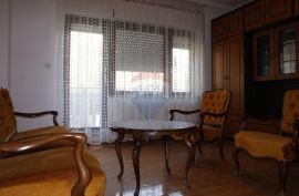 Zagreb, Sesvete, stan 76m2 sa terasom 50m2, Sesvete, Appartamento