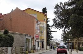 Selce - ekskluzivan stan, prvi red do mora !, Crikvenica, Apartamento