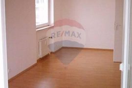 Poslovni prostor 84 m2 u centru Zagreba za najam, Gornji Grad - Medveščak, Commercial property