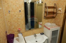 APARTMAN U STAROM GRADU U LOVRANU, Lovran, Appartement