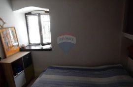 APARTMAN U STAROM GRADU U LOVRANU, Lovran, Appartment