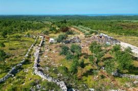 Rovinj 9km-Bale, poljoprivredno zemljište s pogledom na more, Bale, Земля