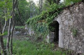 Teren na Jušićima, Matulji, Terreno