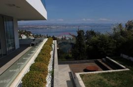 EKSKLUZIVNA VILA NA ODLIČNOJ LOKACIJI, Opatija, House