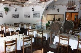 Restaurant Mali Lošinj, Mali Lošinj, Εμπορικά ακίνητα