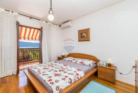 OTOK KRK,PINEZIĆI  samostojeća kuća, Krk, House