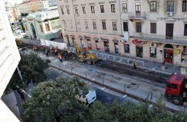 Centar poslovni prostor, Rijeka, شقة